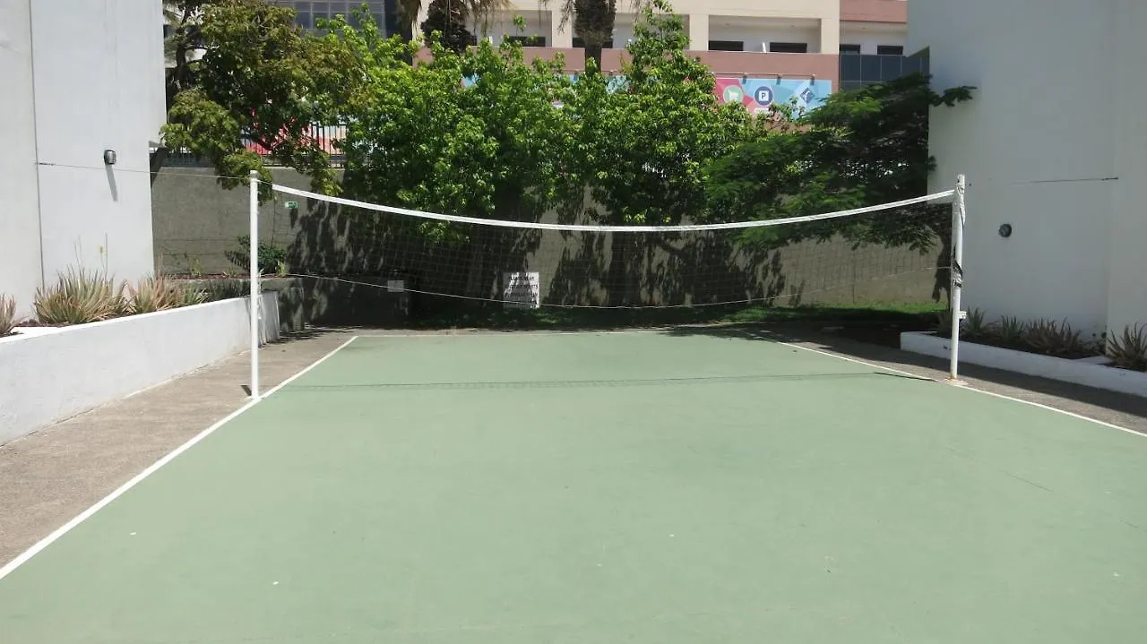 2-Bedroom Apartment Near Beach And Golden Mile Playa de las Américas