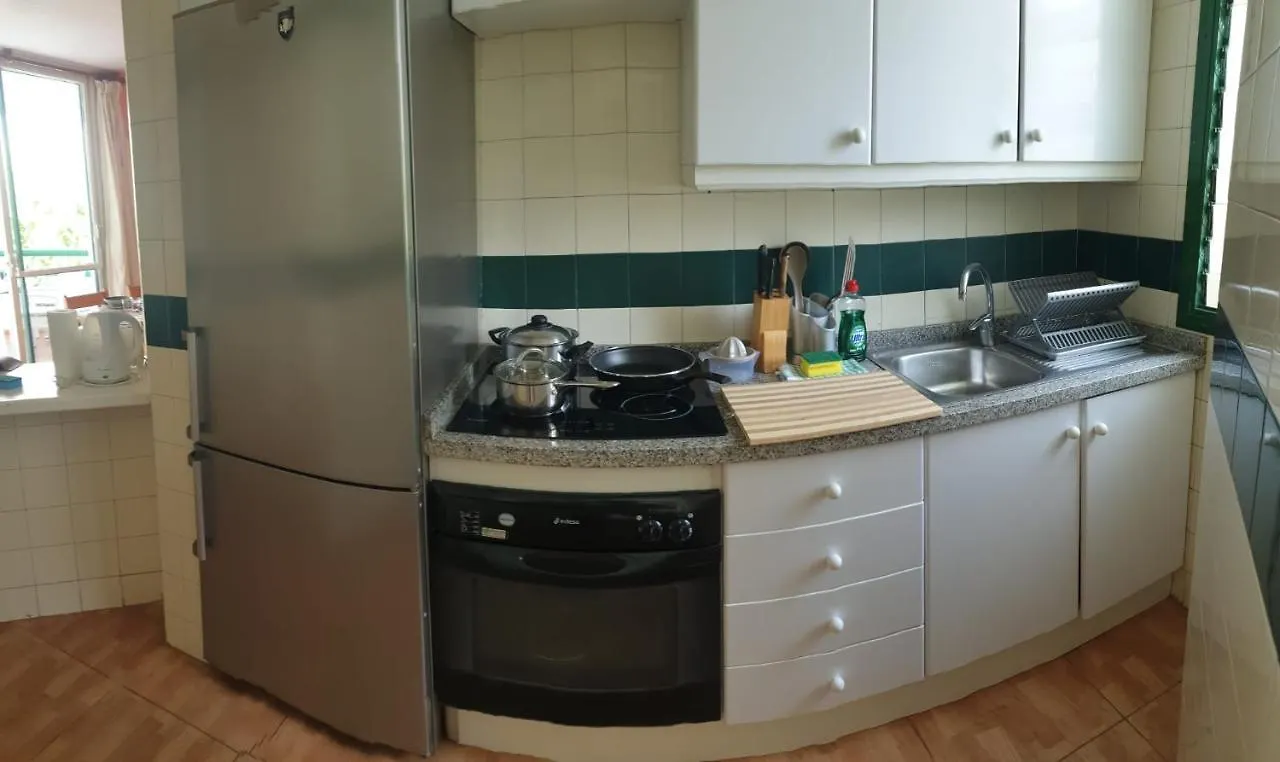 2-Bedroom Apartment Near Beach And Golden Mile Playa de las Américas İspanya