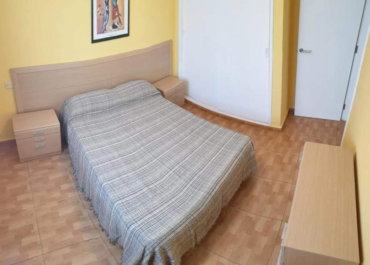 2-Bedroom Apartment Near Beach And Golden Mile Playa de las Américas İspanya