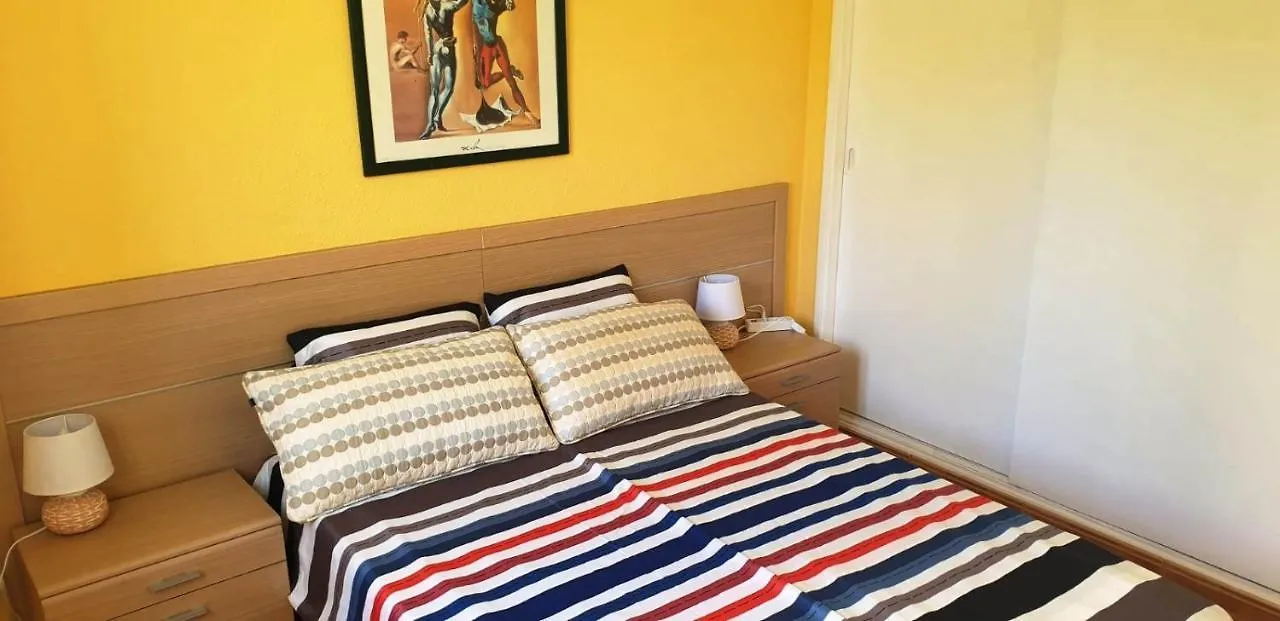 2-Bedroom Apartment Near Beach And Golden Mile Playa de las Américas